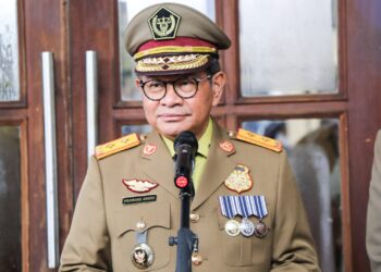 Gubernur Pramono Anung Minta Dinas Bina Marga Perbaiki Jalan Rusak dan Berlubang