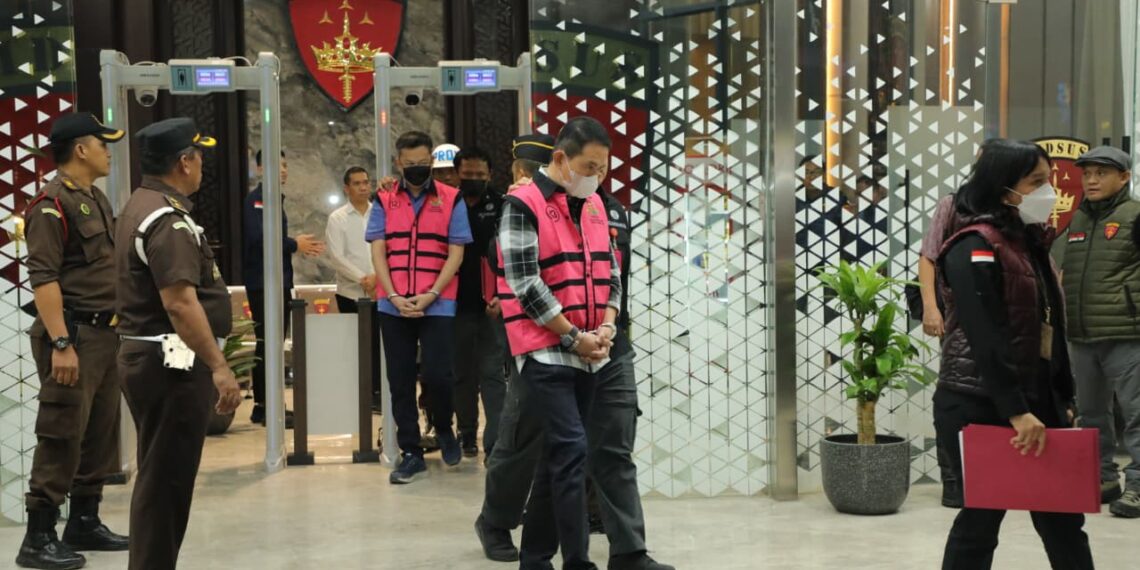 Kejagung Tetapkan 11 Tersangka Korupsi Ekspor CPO, Kerugian Negara Capai Rp14,3 Triliun