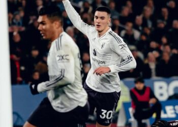 Gol Telat Sesko Selamatkan MU, Carrick Akui Performa Tak Maksimal