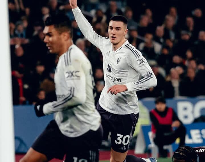 Gol Telat Sesko Selamatkan MU, Carrick Akui Performa Tak Maksimal