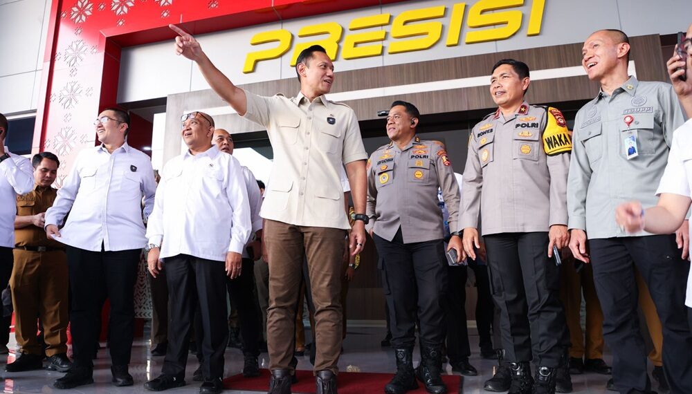 Menko Infrastruktur dan Pengembangan Kewilayahan, Agus Harimurti Yudhoyono, dalam Rapat Koordinasi di Markas Polda Sumatra Selatan. (Foto: Humas Kemenko Infra)