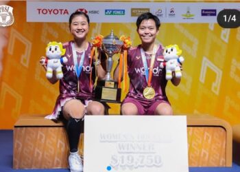 Pasangan Ganda Putri Tiwi/Fadia sukses meraih emas di Thailand masters 2026 usai menumbangkan wakil China dalam permainan rubber set. (Ig PBSI)