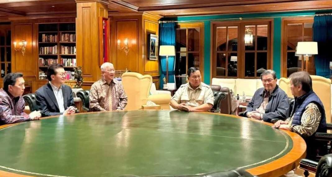 Prabowo Bertemu Lima Konglomerat di Hambalang Bahas Investasi dan Masalah Ekonomi