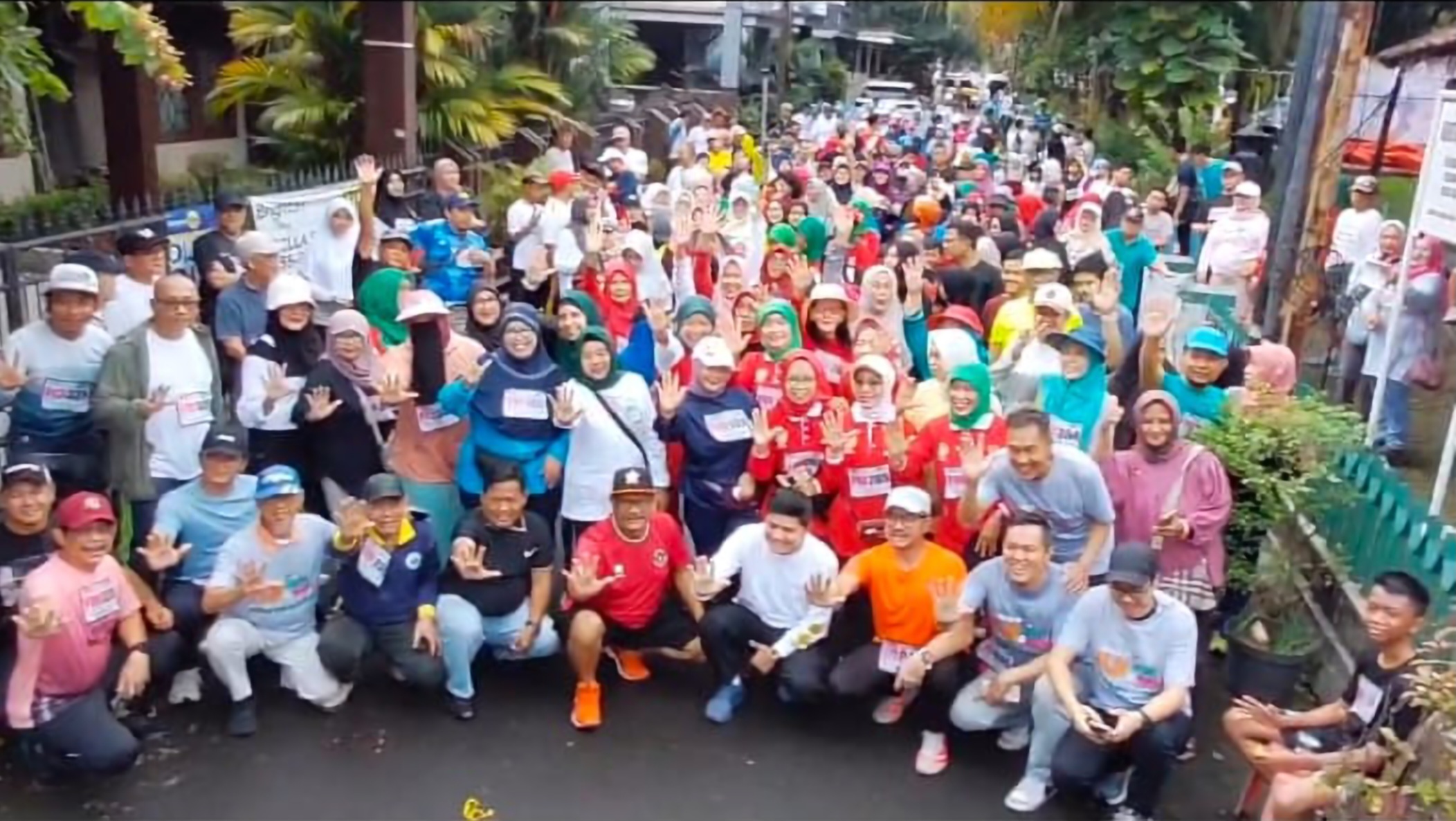 Kolaborasi dua masjid di lingkungan RW 011, yakni Masjid Ar Ridho dan Masjid Al Amin Jakarta