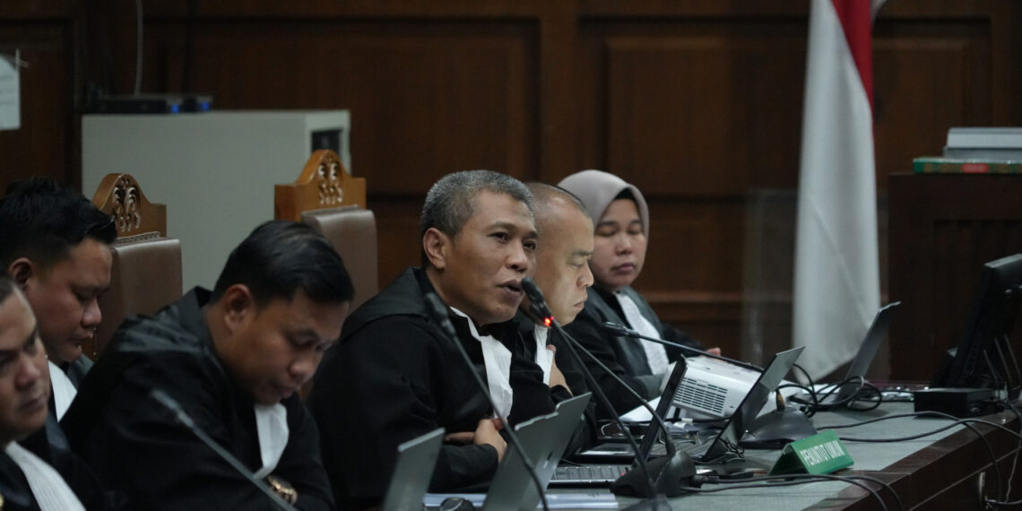 Tim JPU dalam sidang perkara korupsi Tata Kelola Minyak Mentah di Pertamina