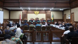 Suasana persidangan dugaan korupsi pengadaan Chromebook di Pengadilan Tipikor Jakarta Pusat. Jaksa kini fokus mendalami skema investasi "sirkuler" dan selisih laporan keuangan domestik-internasional yang mencapai jutaan dolar AS. (Foto: Dok. Redaksi/Istimewa)