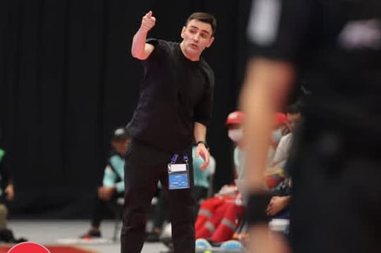 Keputusannya mengandalkan pemain muda di ajang ASEAN Futsal 2026 menjadi bagian dari peta jalan strategis untuk membangun fondasi Timnas Futsal Indonesia yang tangguh di level dunia. (Foto: Dok. FFI/Istimewa)