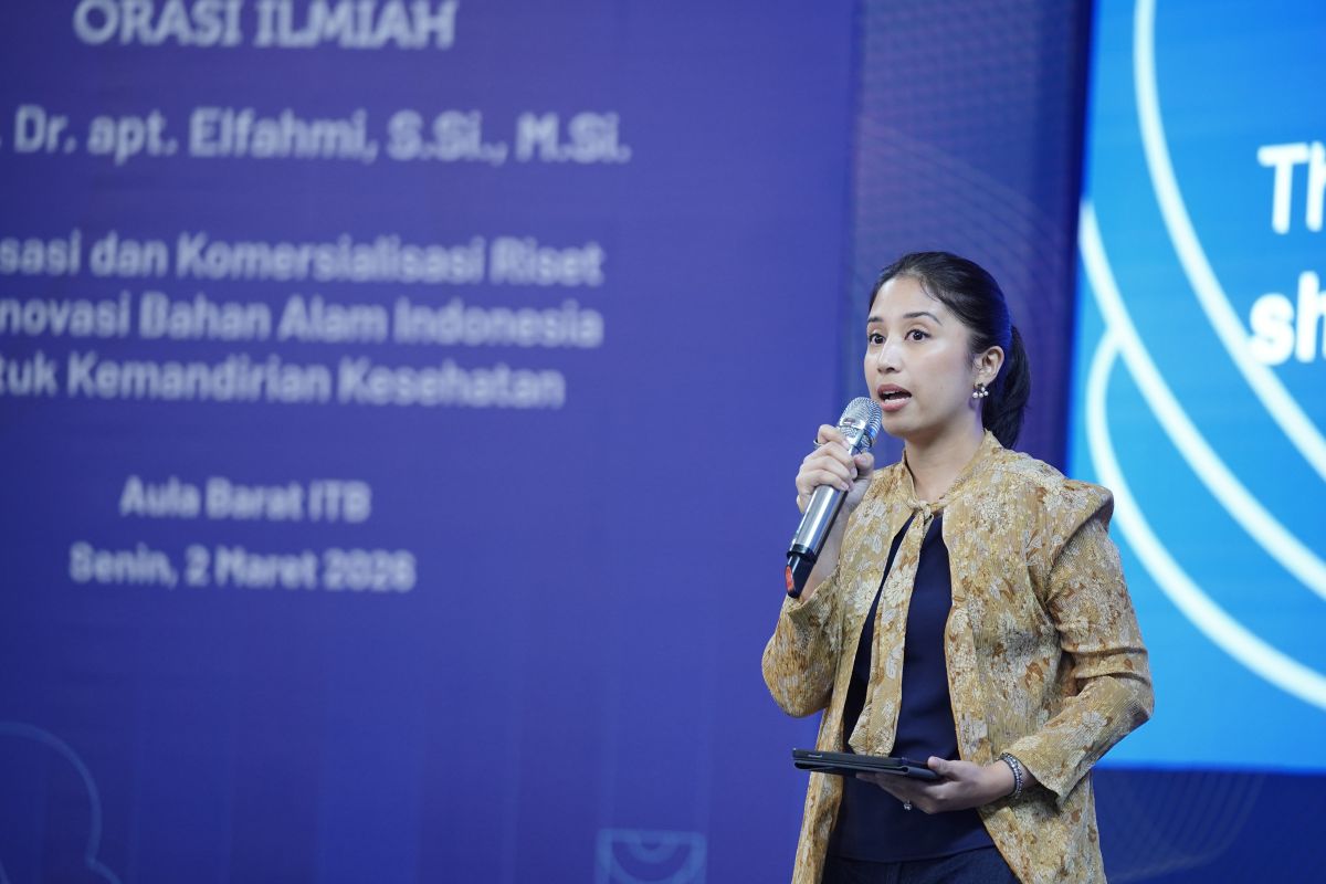 Nadia Habibie, Executive Board The Habibie Center Ajak Mahasiswa ITB Membangun Kemandirian Teknologi. Sumber dok itb.ac.id