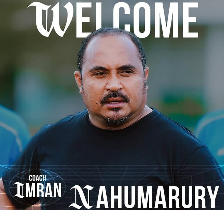 Imran Nahumarury ditunjuk sebagai pelatih kepala semen Padang. Hal ini diputuskan manajemen setelah memecat Dejan Antonic yang dinilai gagal. (Ig semenpadang)