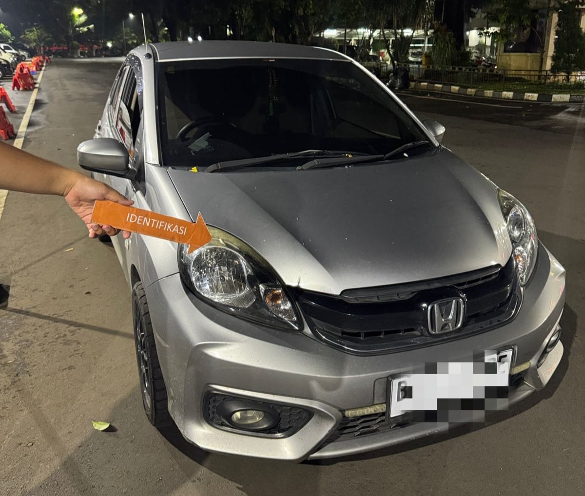 Barang bukti mobil driver online lakukan pelecehan kepada penumpang. (Ist)