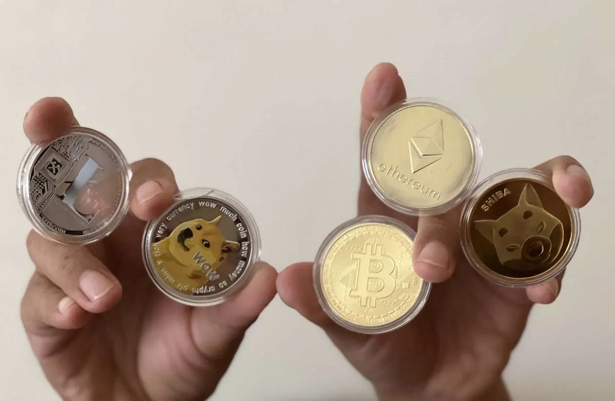 Ilustrasi tampilan grafik aset kripto di platform digital, mencerminkan pertumbuhan industri kripto di Indonesia seiring meningkatnya penerimaan pajak negara.