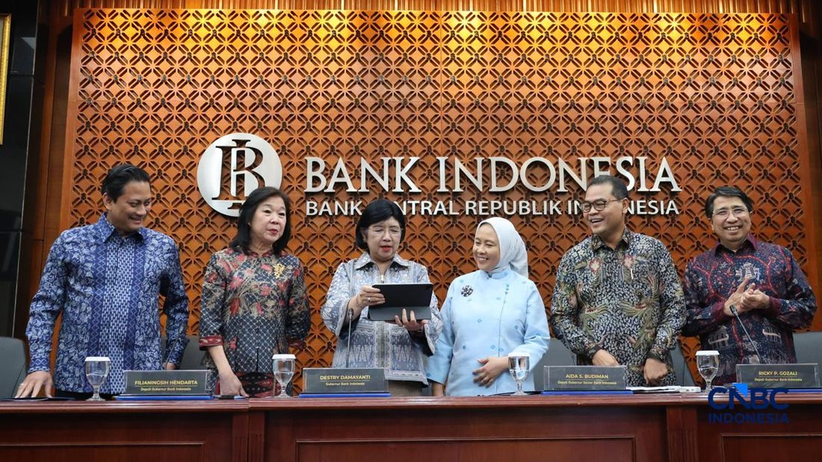 IHSG Hijau Lagi, Nasib Rupiah di Tangan BI Sekarang