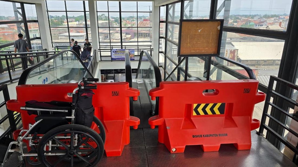 7 Kali Rusak, Eskalator Skybridge Bojonggede Picu Amarah Warga