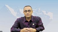 Terungkap! OJK Bongkar Proses Periksa Saham HSC Bertahap